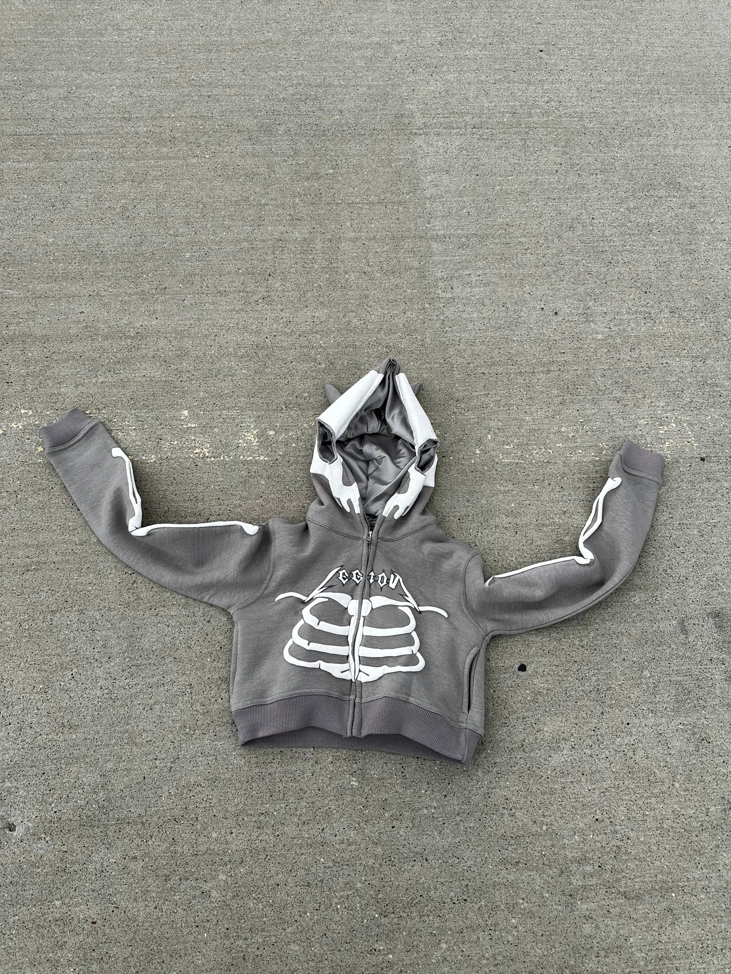 Damnatus Crop Hoodie Gray