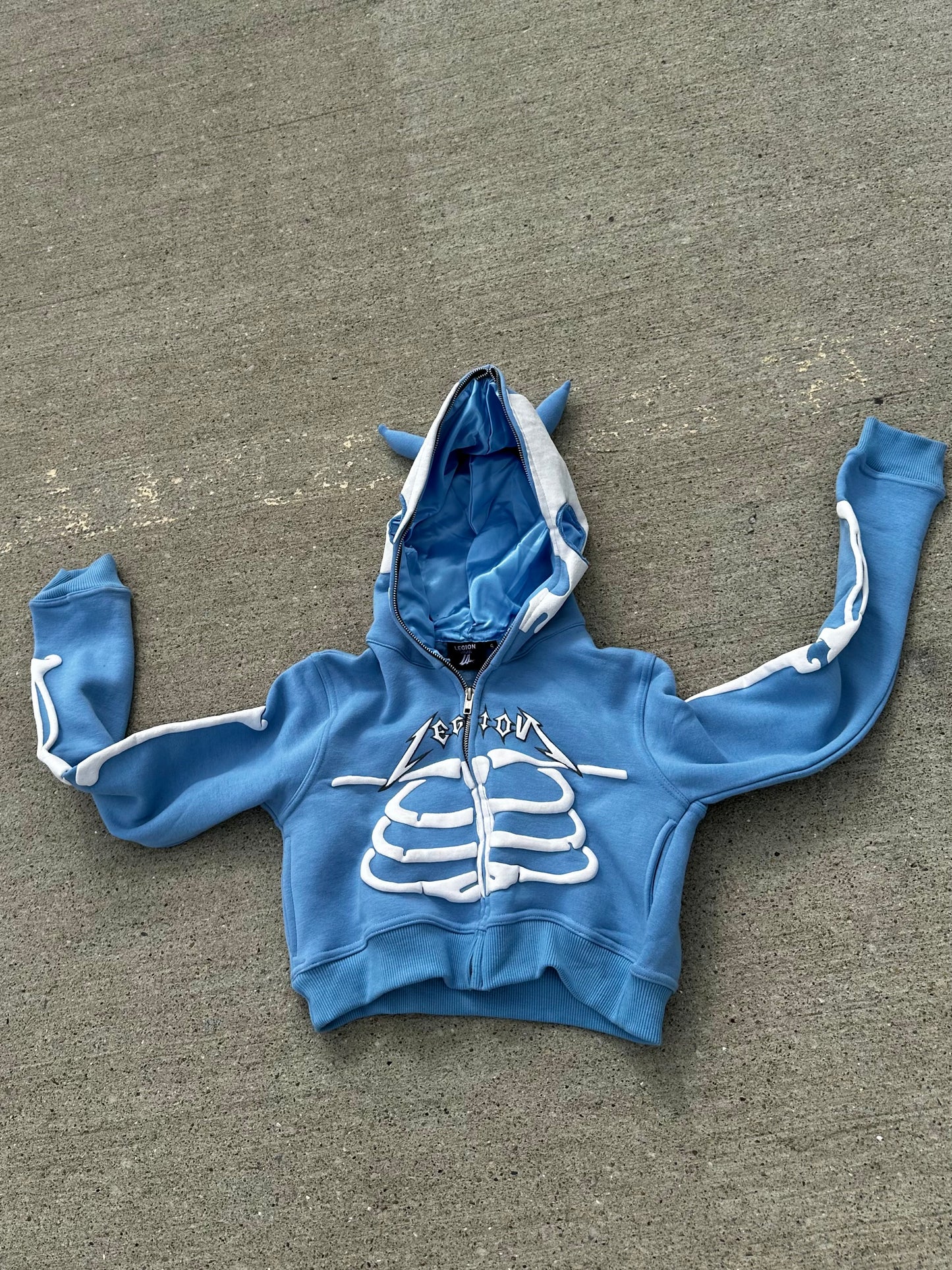 Damnatus Crop Hoodie Blue